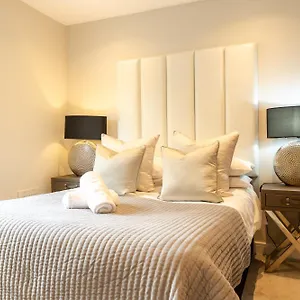 Exclusive Centre Apartment Cardiff